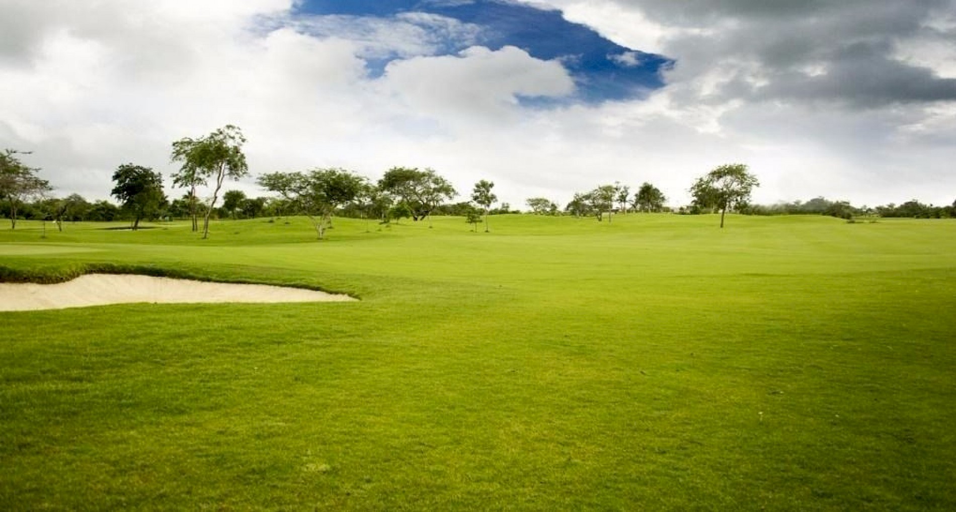 Lote en Yucatán Country Club, Paseo del Jaguar 52