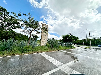 Lotes en Avenida Chaactún