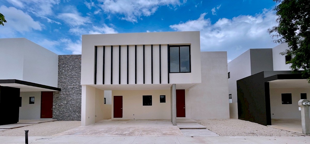 ENTRE PARQUES · Lotes y residencias en zona norte de Mérida