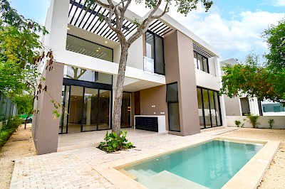Residencia en Yucatán Country Club, mod. Oasis 119