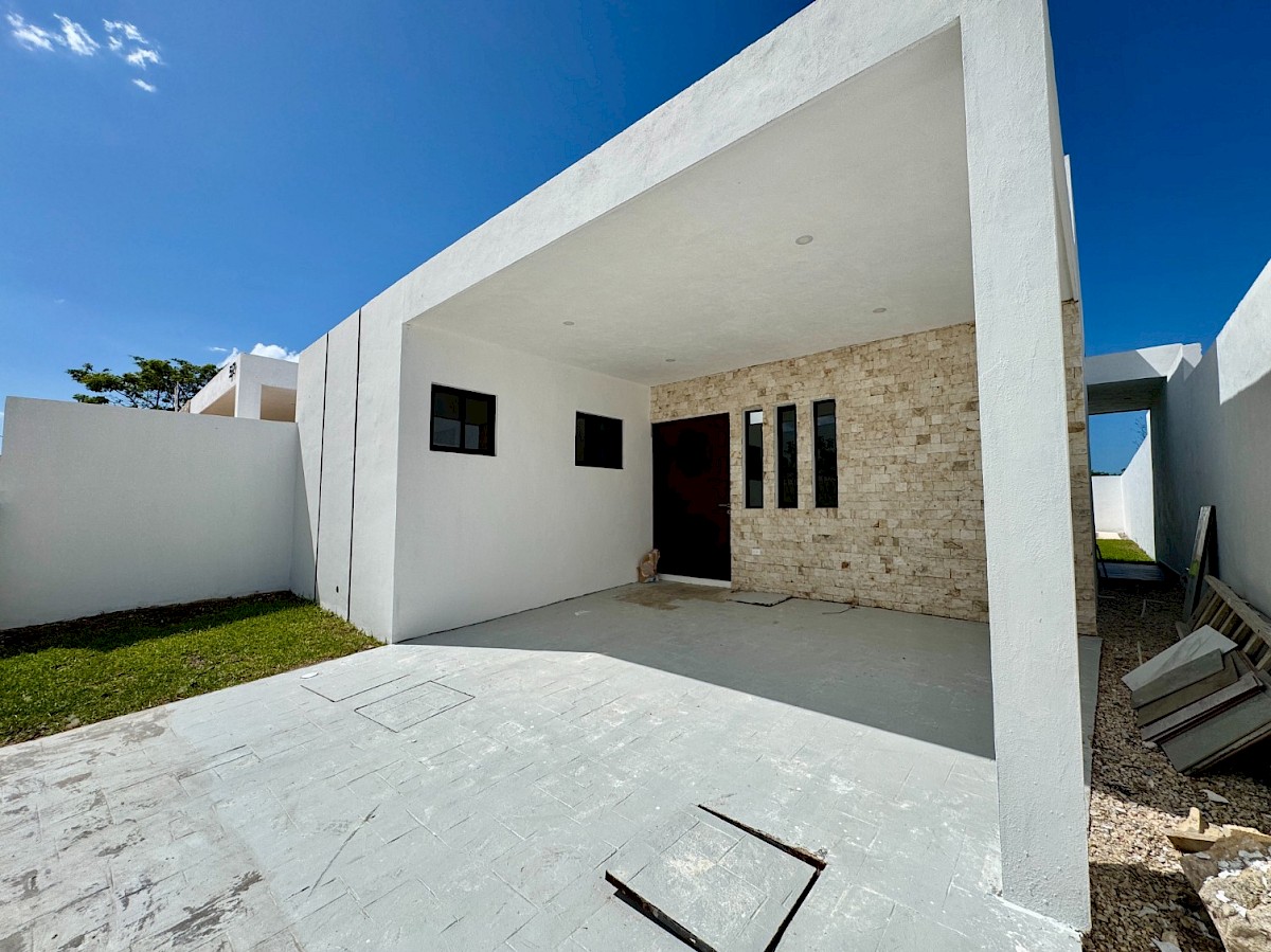 MORERA | Residencias y lotes en la zona de Cholul