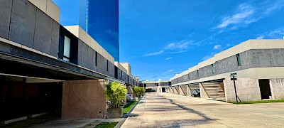 Townhouse en Madero 54