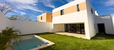 Casa en Amaranta Conkal, mod. Nahual