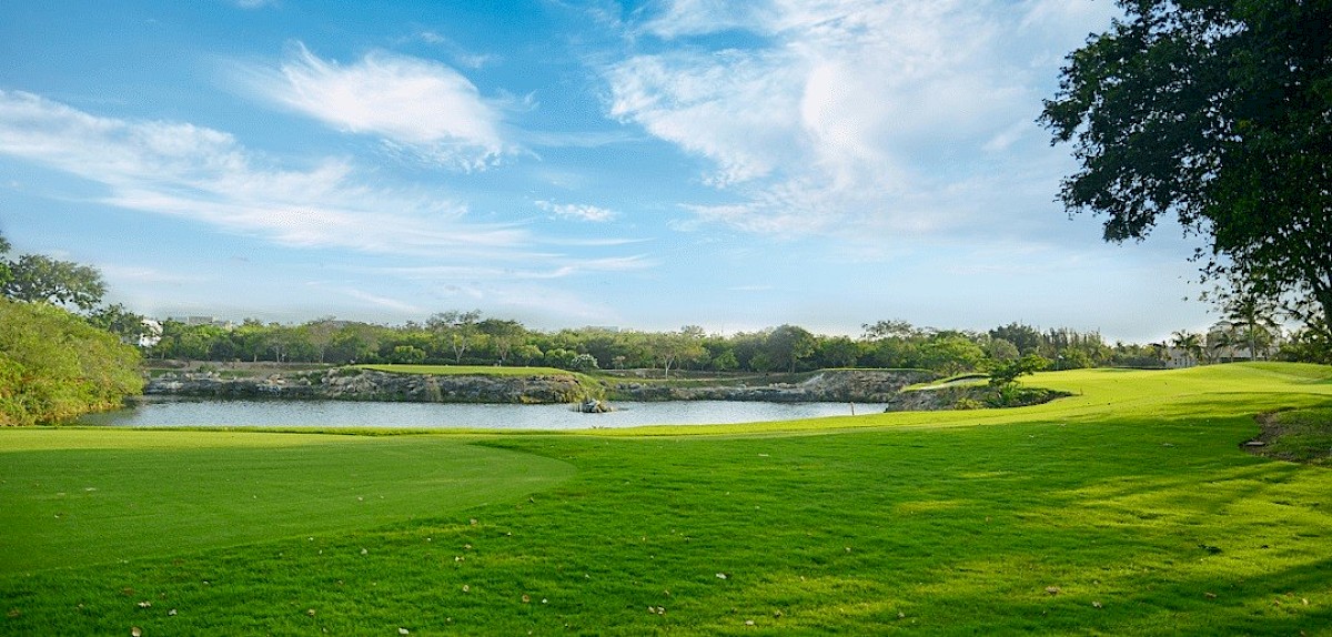 XPOKIN | Yucatan Country Club preventa de lotes