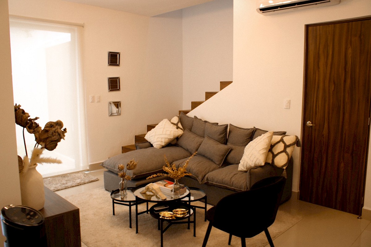 Towhouse Avea, Temozón Norte