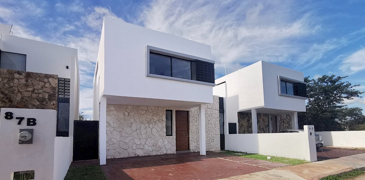Casa en Praderas del Mayab, mod. Girasol